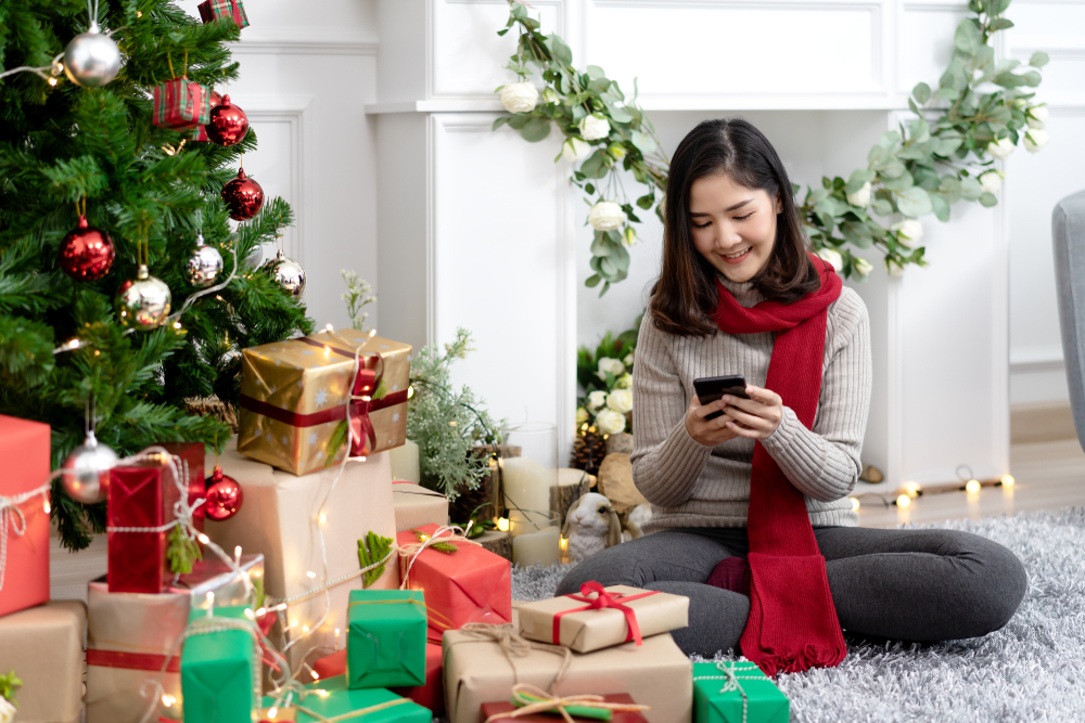 Starting a Christmas Business: Seasonal Success Strategies